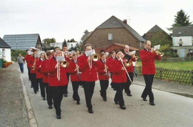 Erntedank 2004-1.jpeg